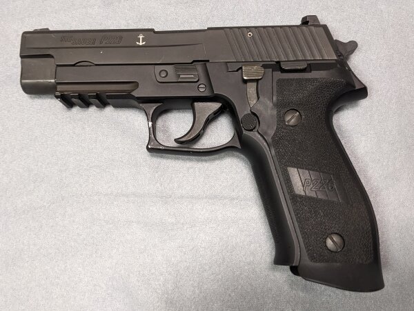 Sig Sauer P226 MK25 Navy 9mm Luger