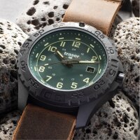 Traser Armbanduhr P96 OdP Evolution  braunes Lederarmband, grünes Zifferblatt